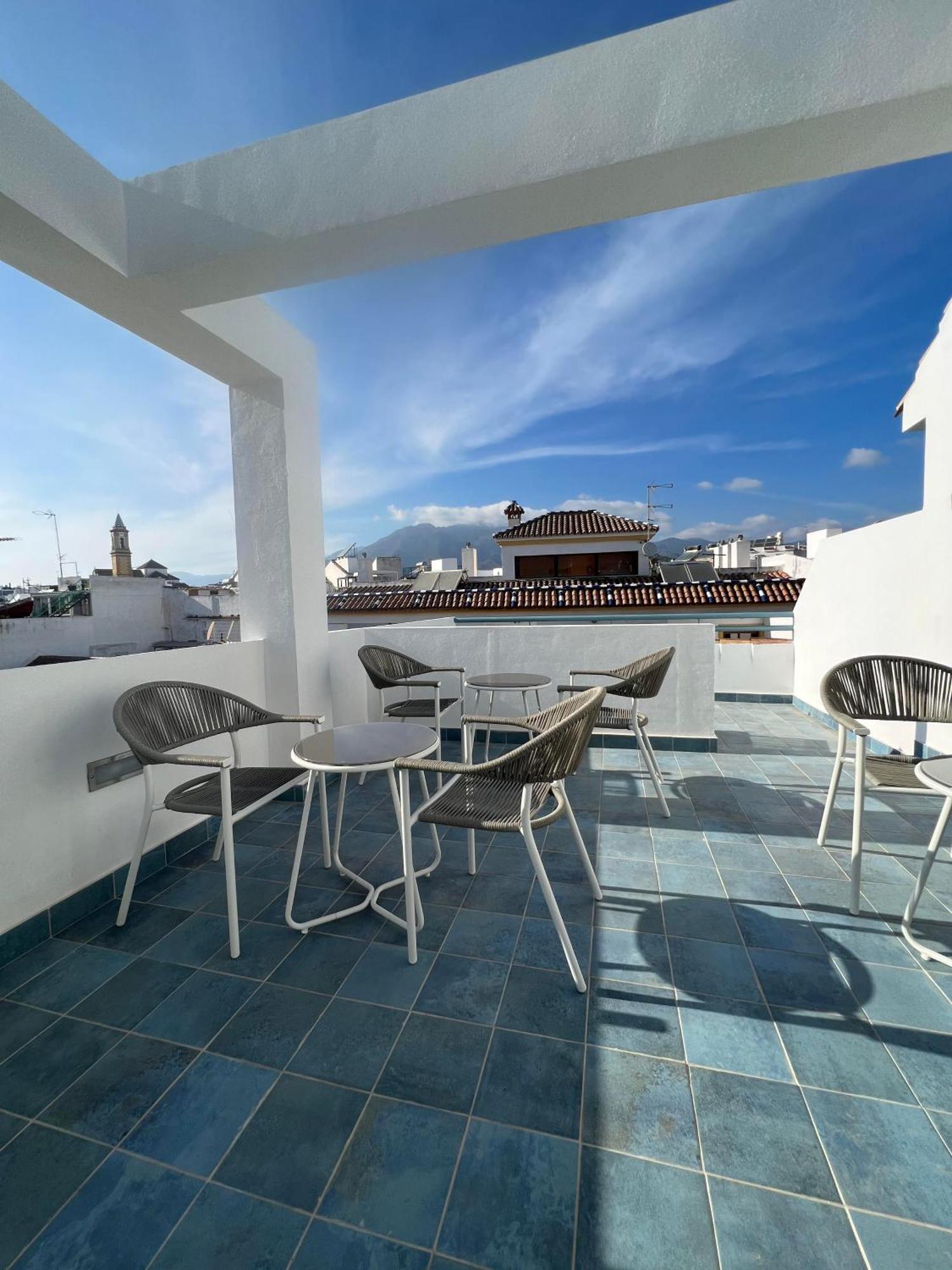Hotel Boutique La Brisa Del Mar Estepona Exterior photo