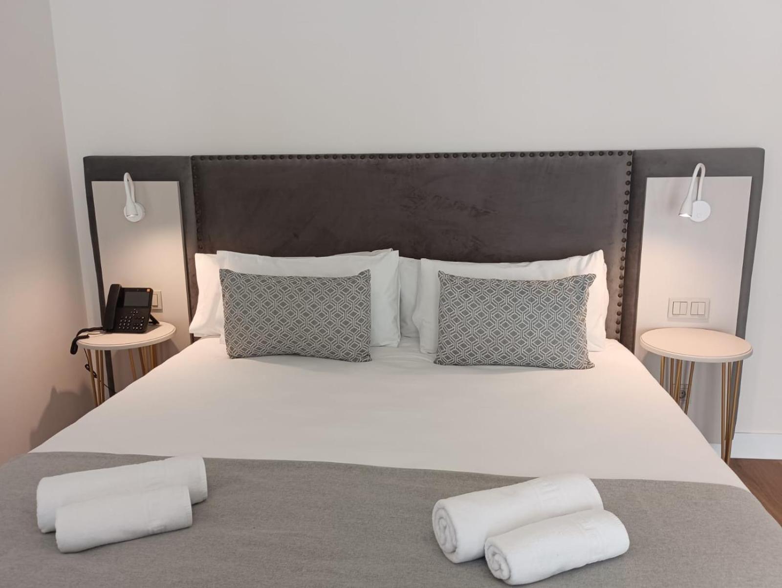 Hotel Boutique La Brisa Del Mar Estepona Room photo