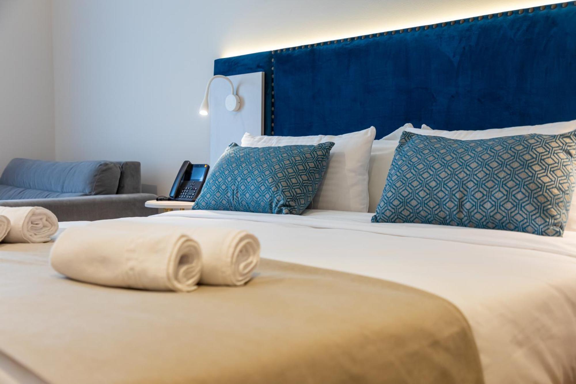 Hotel Boutique La Brisa Del Mar Estepona Room photo